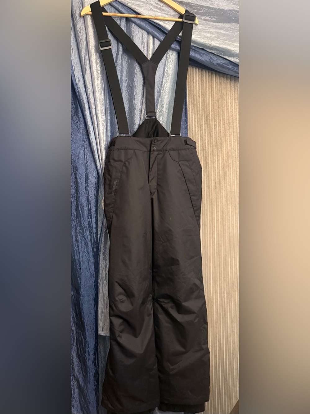 Rossignol Black Men's Ski Pants with Adjustable Suspenders
